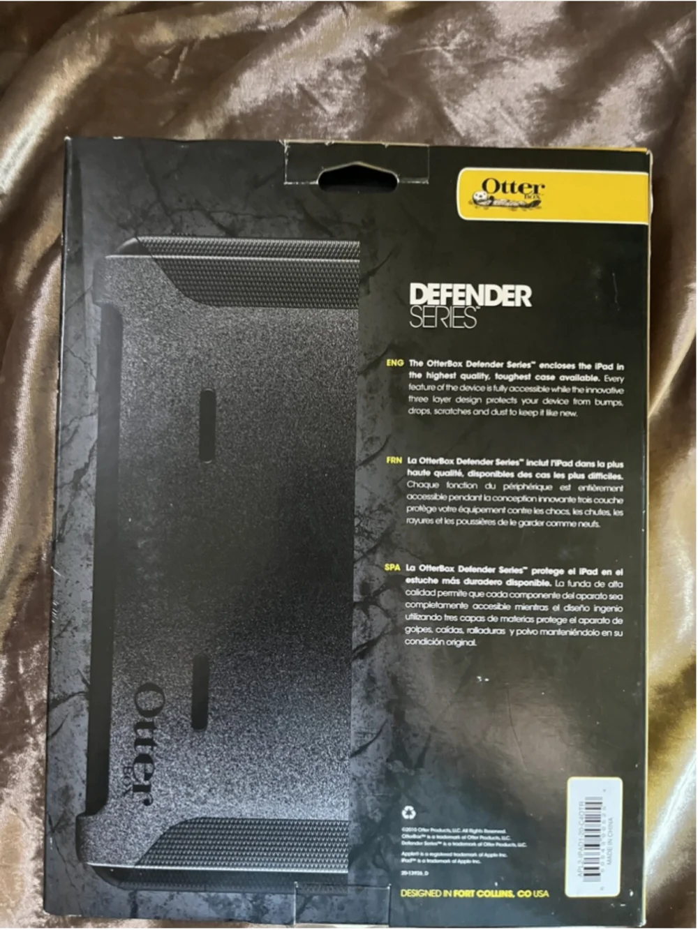 NEW OTTERBOX DEFENDER SERIES IPAD 1ST GENERATION BLACK APL2-IPAD1-WITH CUP